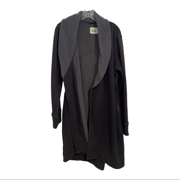 UGG Bath Robe size med - Picture 1 of 7